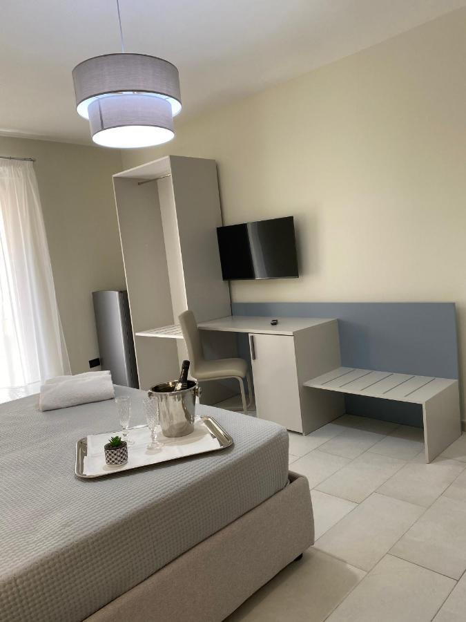 Scala Dei Turchi Palace Suites Realmonte Bagian luar foto