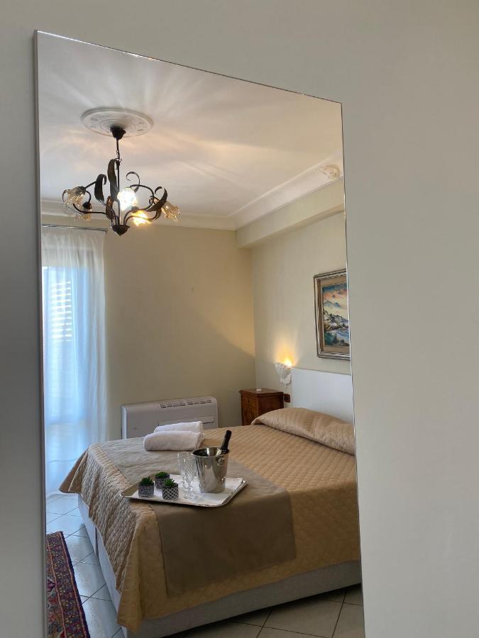 Scala Dei Turchi Palace Suites Realmonte Bagian luar foto