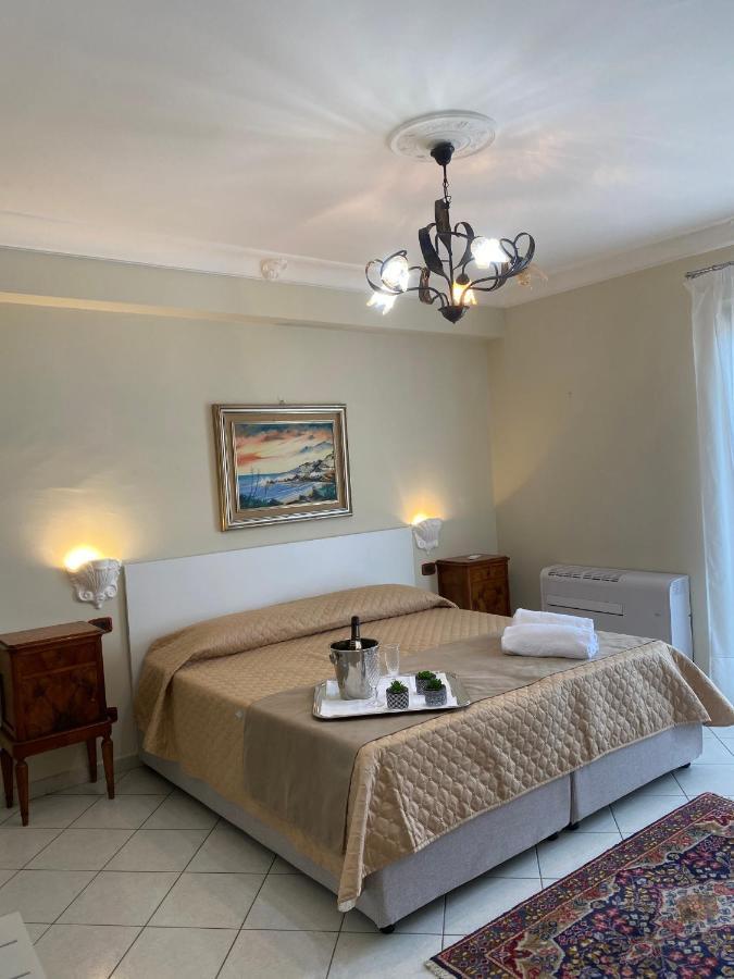 Scala Dei Turchi Palace Suites Realmonte Bagian luar foto