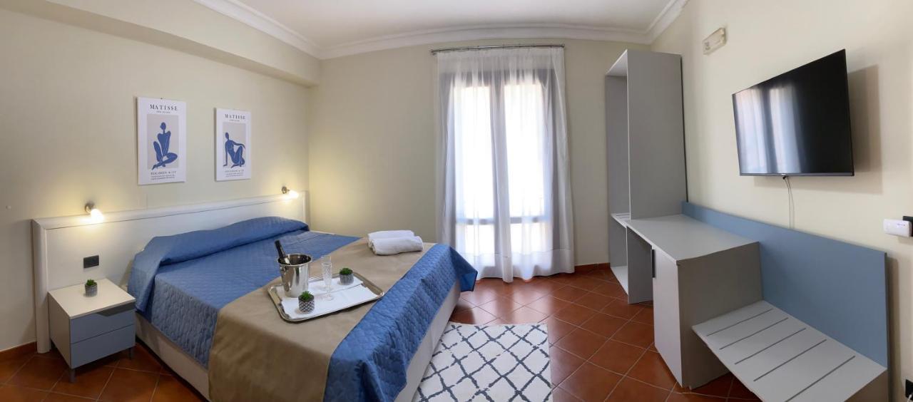Scala Dei Turchi Palace Suites Realmonte Bagian luar foto