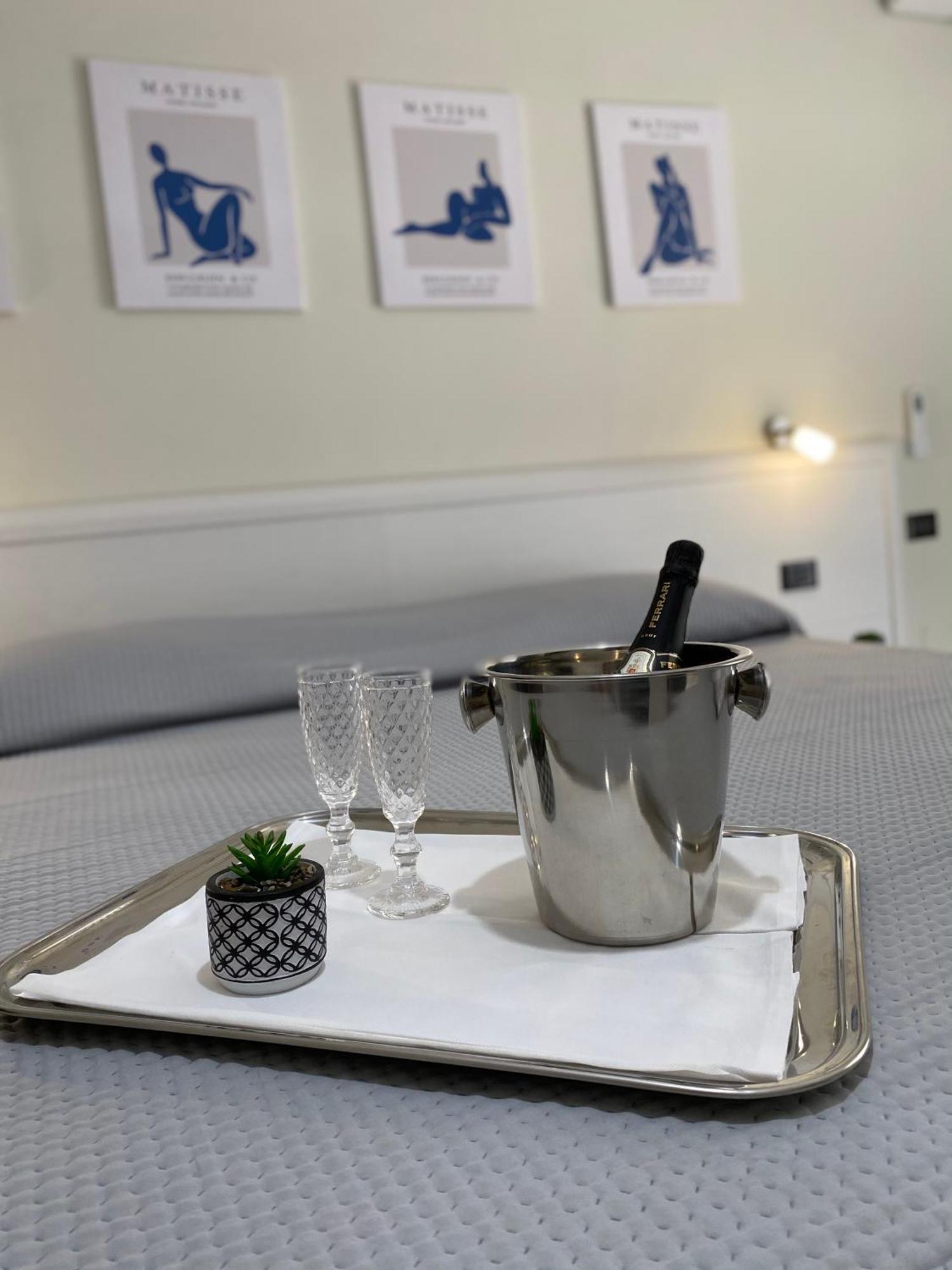 Scala Dei Turchi Palace Suites Realmonte Bagian luar foto